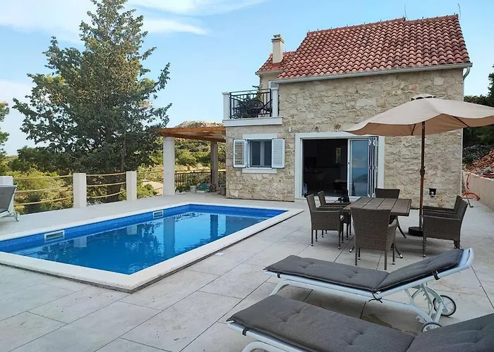 Vila Bob Povlja (Brac)